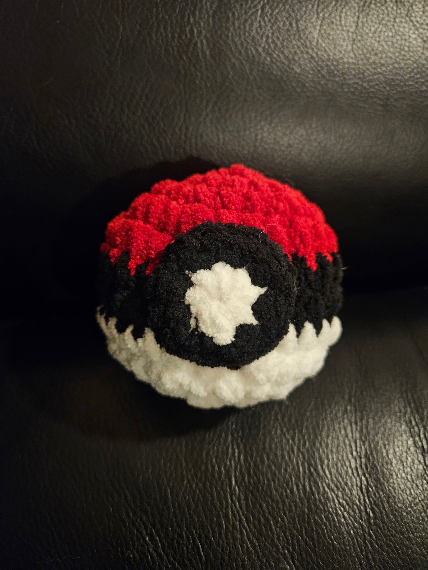 Pokeball PDF Pattern, Crochet Plushie Low Sew